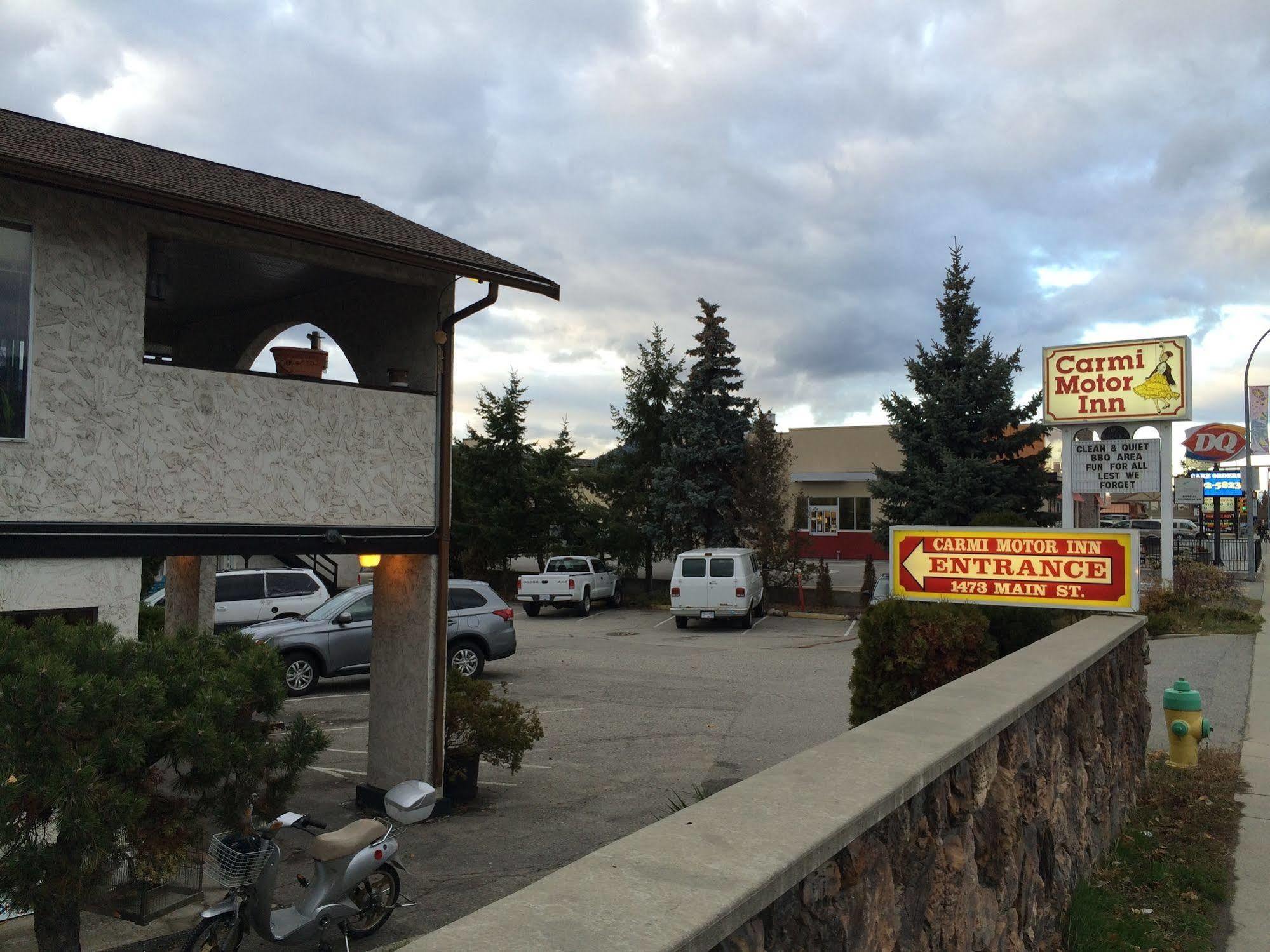 Carmi Motor Inn Penticton Exterior photo